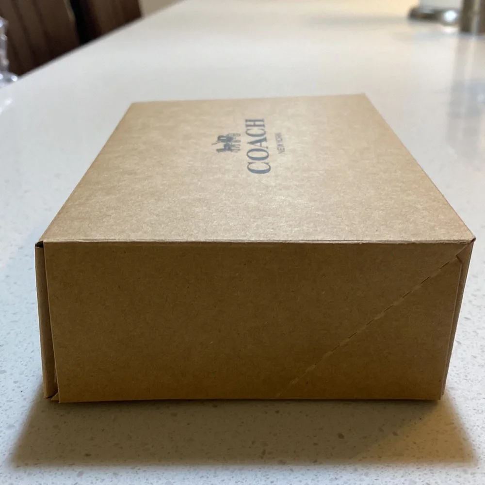 Authentic Coach gift box! - Picture 2 of 12